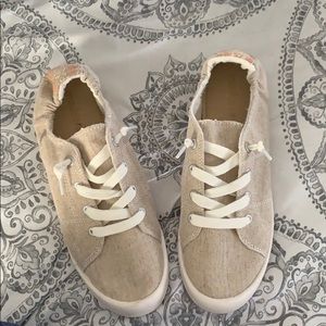 NWOT Madden brand size 10 “brennen” style shoe